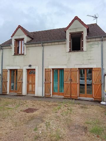 Maison avec terrasse  de 60 m2 à 10 mn centre ville de Sens