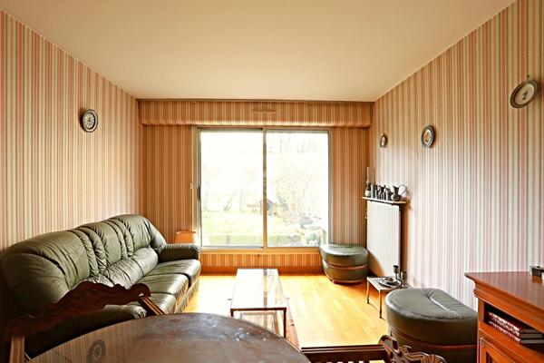 Appartement Nanterre 2 pièce(s) 45 m2 €253 000 ** - Référence 15126