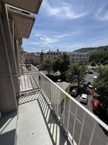 Appartement 5 pièces                                        - 43000 Le Puy-en-Velay Réf : 12549