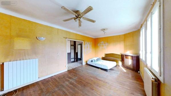 Maison à restaurer à vendre à Lalinde en Dordogne (24150), ref : 18113/48