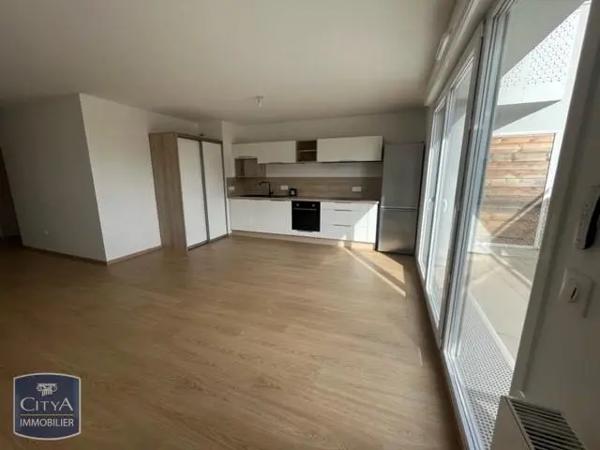 Appartement à louer 4 pièces 87.08m² Chamalières (63400)