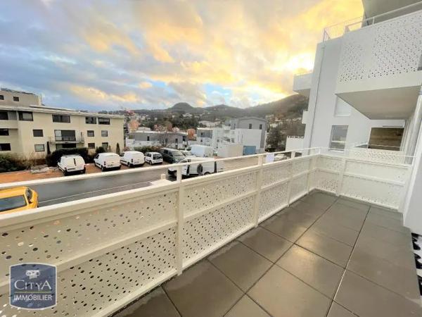 Appartement à louer 4 pièces 87.08m² Chamalières (63400)