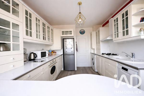Appartement à vendre 4 pièces 67 m² Fontenay-le-Fleury