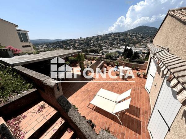À vendre Maison 5 pièces 143 m² - Le Lavandou 83980