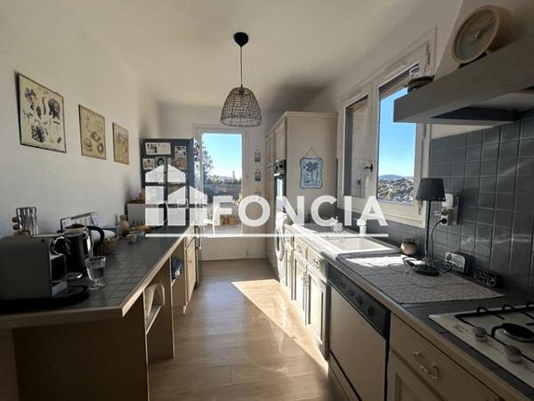 À vendre Maison 5 pièces 143 m² - Le Lavandou 83980
