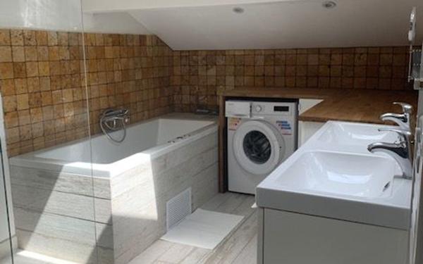 Appartement à louer    1 pièce •  Prévessin-Moëns