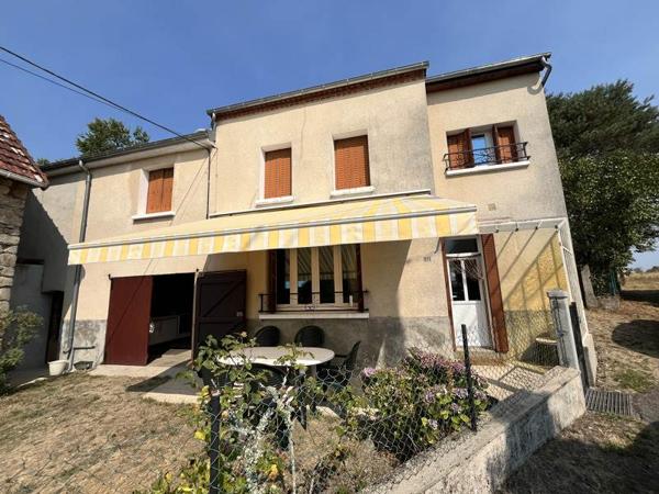 Maison à vendre |  Saint-Pardoux-les-Cards |  5 pièces | 101 m²
