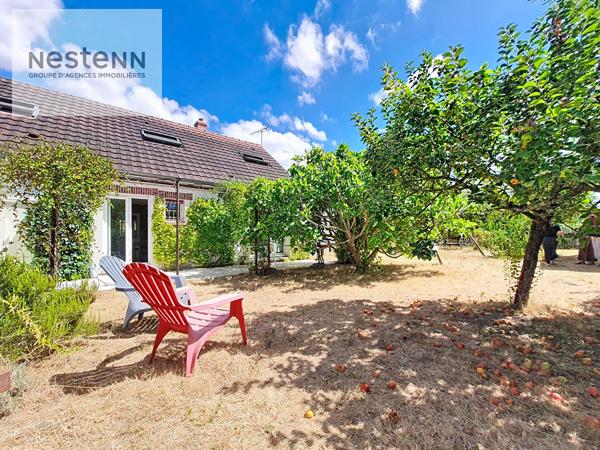 A 10 MINUTES A PIED DE LA GARE SNCF DE FLEURY LES AUBRAIS- MAISON - 3 CHAMBRES - JARDIN  - DPE C !