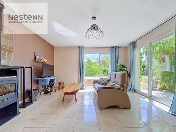 A 10 MINUTES A PIED DE LA GARE SNCF DE FLEURY LES AUBRAIS- MAISON - 3 CHAMBRES - JARDIN  - DPE C !