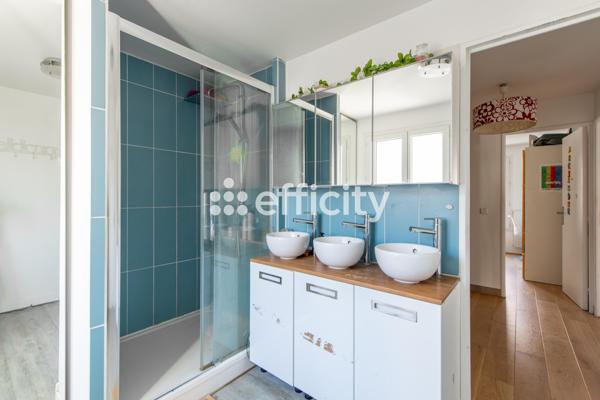 Maison 5 pièces - 123 m² Exclusivité efficity