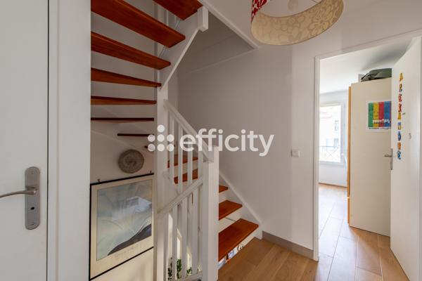 Maison 5 pièces - 123 m² Exclusivité efficity