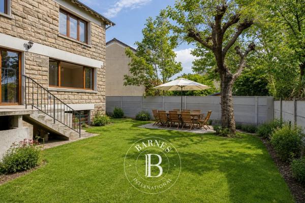Bry-sur-Marne, Maison 4 Chambres -  141 m² à vendre