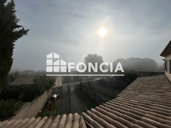 Location Maison 4 pièces 68.32 m² - 11 COURS DE LA LIBERATION Pierrevert 04860