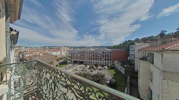 Superbe F3 meublé avec vue dégagée