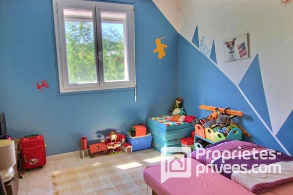 Maison à VIGNOUX SUR BARANGEON ( 18500 )