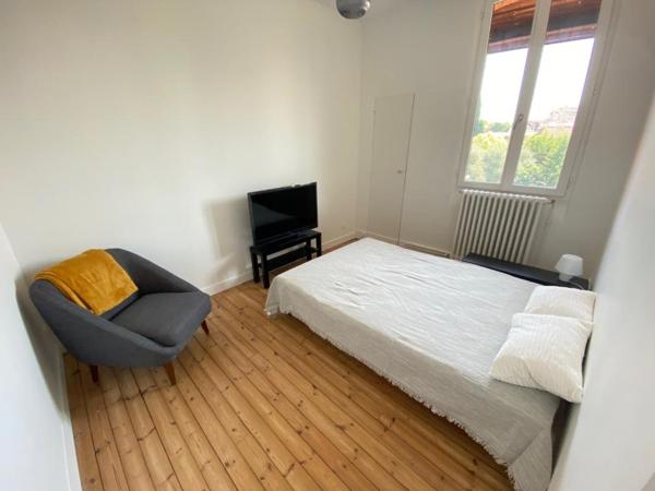 Beau T3 Meublé Quartier Les Chalets