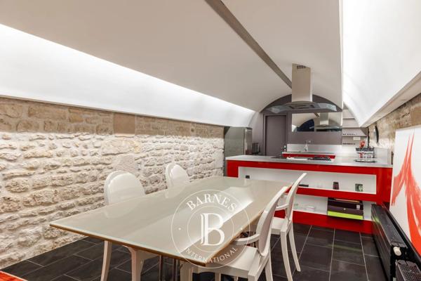 Paris 3ème, Appartement 1 Chambre -  134 m² à vendre