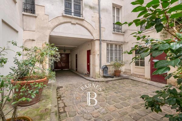 Paris 3ème, Appartement 1 Chambre -  134 m² à vendre