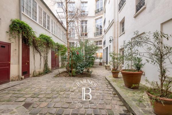 Paris 3ème, Appartement 1 Chambre -  134 m² à vendre