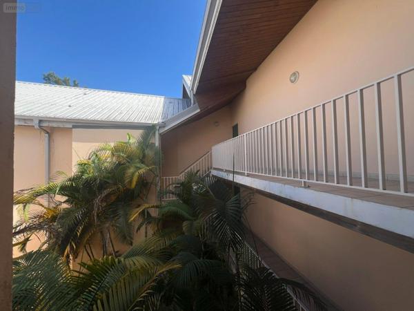 Appartement à vendre à La-Montagne à la Réunion (97417), ref : 97405/235