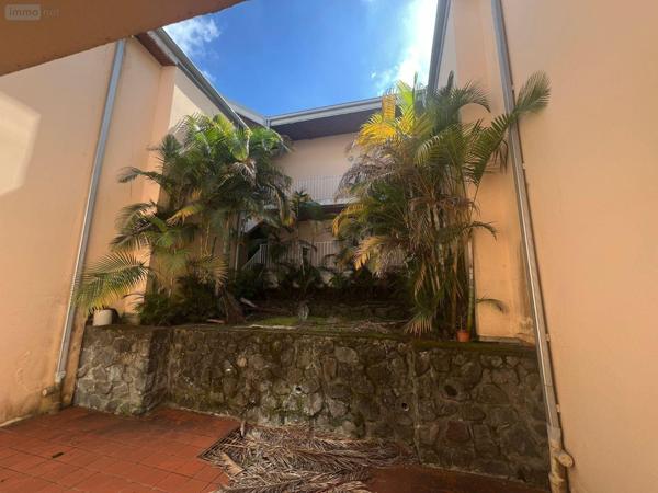 Appartement à vendre à La-Montagne à la Réunion (97417), ref : 97405/235