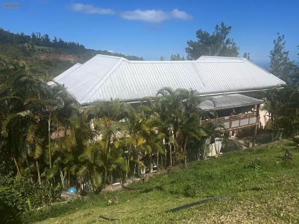 Appartement à vendre à La-Montagne à la Réunion (97417), ref : 97405/235