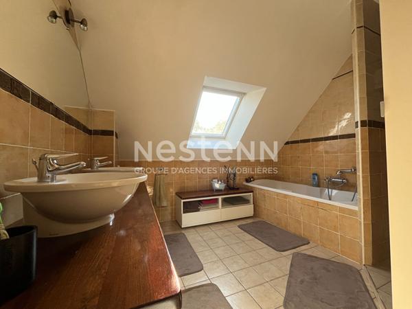 À vendre. Maison familiale à Saint-Guyomard, 20 min de Vannes et du Golfe du Morbihan