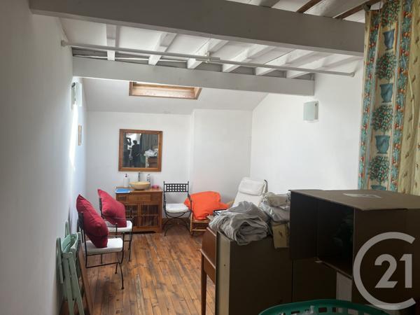 à vendre  107 m2 MONTGAILLARD - 09