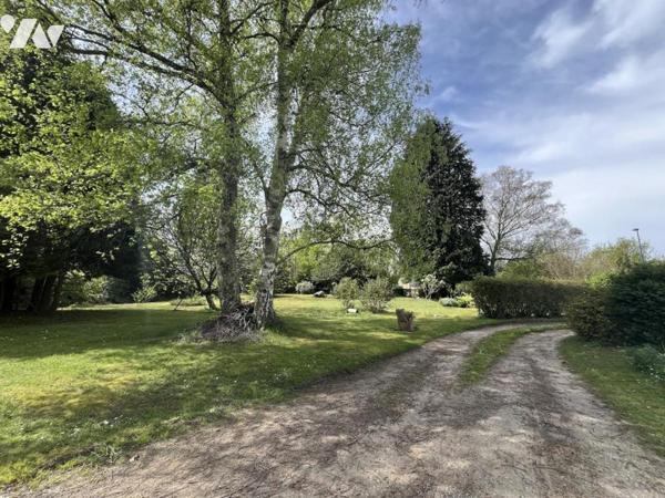 Maison néo-bretonne à réinventer · 122 m² · Terrain arboré ~2 000 m²