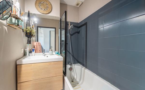 Maison à vendre    2 pièces • 60,96 m2 Lanton