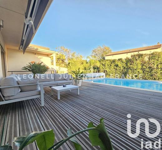 Maison d’architecte 7 pièces de 244 m² à Toulon (83100)