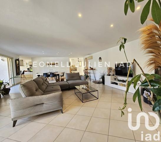 Maison d’architecte 7 pièces de 244 m² à Toulon (83100)