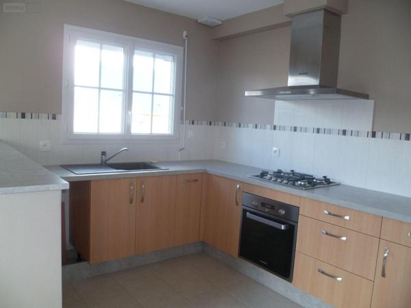 Maison à louer à Saint-Vigor-le-Grand dans le Calvados (14400), ref : L555