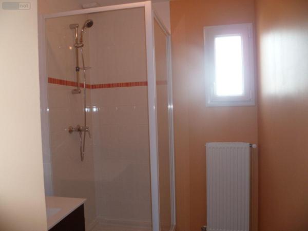 Maison à louer à Saint-Vigor-le-Grand dans le Calvados (14400), ref : L555