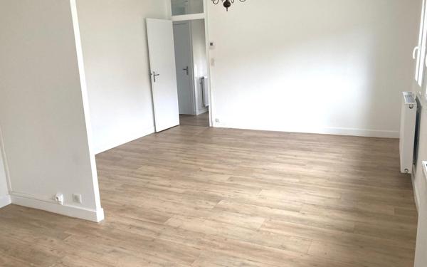 Maison à louer    3 pièces •  Coulounieix-Chamiers