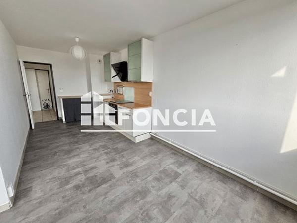 Location Appartement 3 pièces 72.16 m² - 429 COURS EMILE ZOLA Villeurbanne 69100