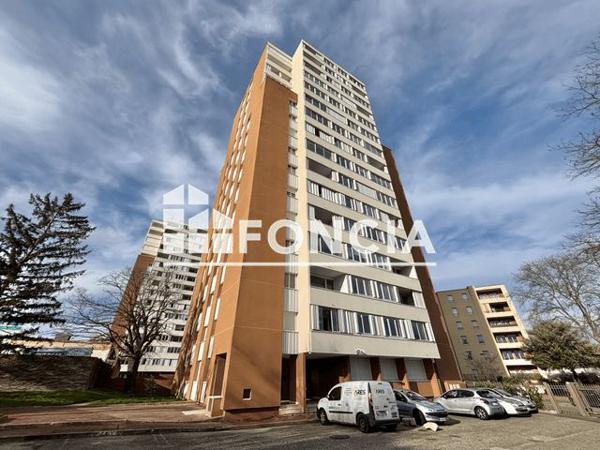 Location Appartement 3 pièces 72.16 m² - 429 COURS EMILE ZOLA Villeurbanne 69100