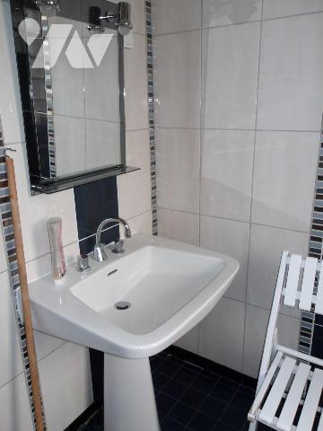 BOUSSAC (23) CREUSE, A vendre une maison individuelle comprenant au rez de chaussée : un logeme...