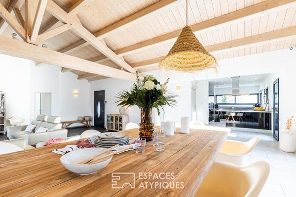 Villa contemporaine aux volumes XXL, véritable antre familial