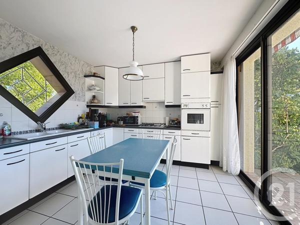 Maison à vendre  4 pièces - 94,70 m2 RIOM - 63