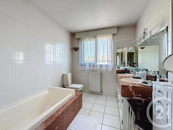 Maison à vendre  4 pièces - 94,70 m2 RIOM - 63