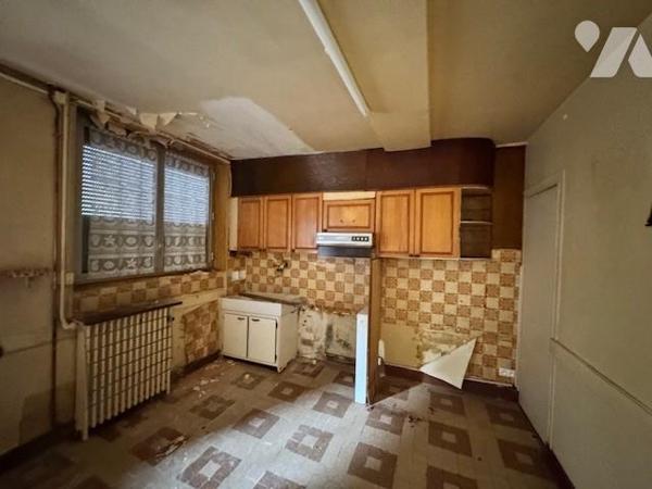 Ensemble immobilier à rénover - VENDÔME