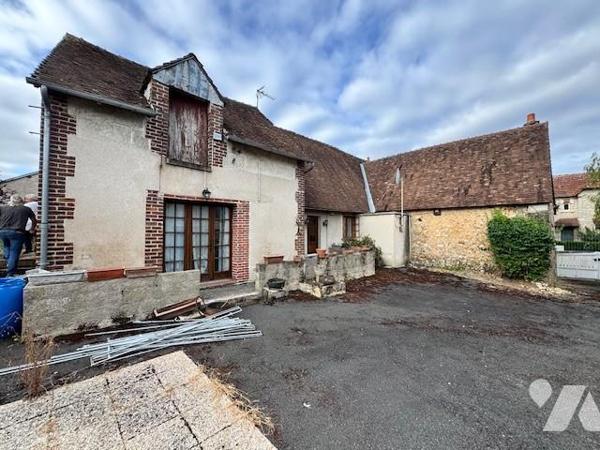 Ensemble immobilier à rénover - VENDÔME