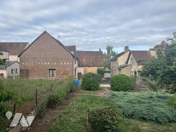 Ensemble immobilier à rénover - VENDÔME