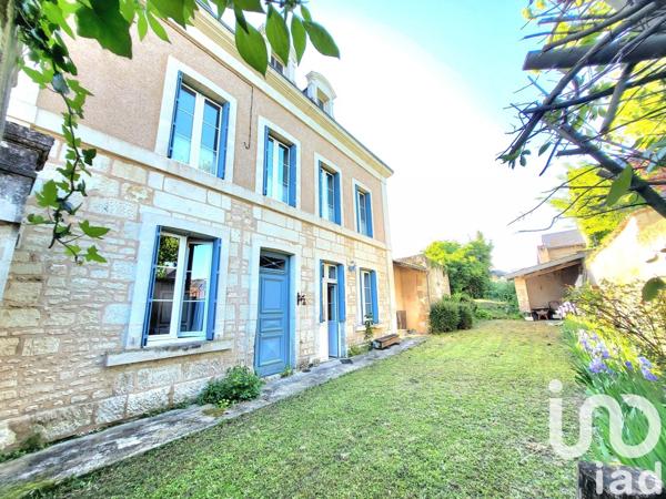 House for sale 5 rooms 147 m² Naintré