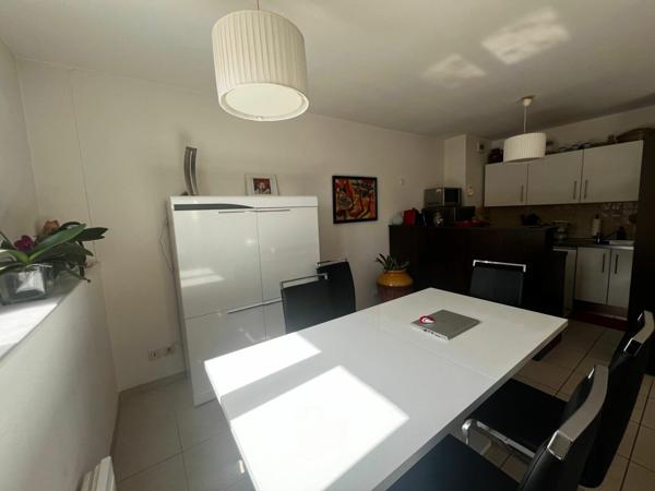 Appartement à louer    3 pièces • 61,15 m2 Nîmes