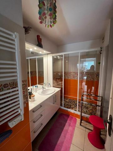 Appartement à louer    3 pièces • 61,15 m2 Nîmes