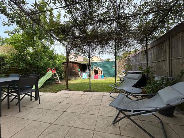 Maison Saint-Ouen-L'aumône 6 pièce(s) - 98.48m²