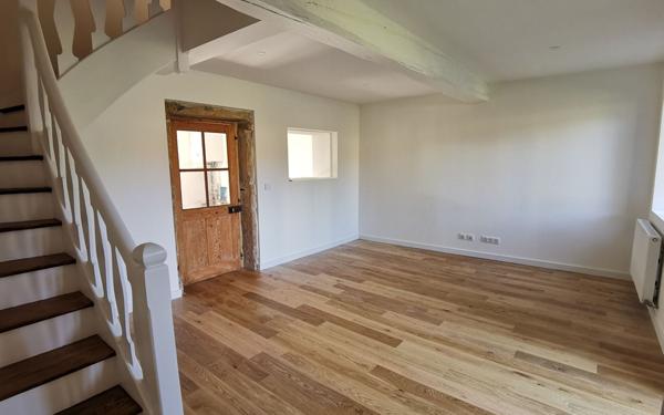 Maison à vendre    5 pièces •  Miribel