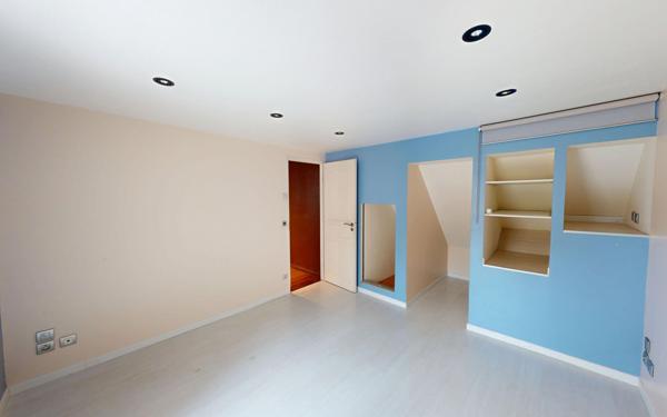 Maison à vendre    5 pièces • 128 m2 Bailly-Romainvilliers